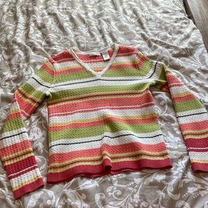 Long sleeve v neck tee